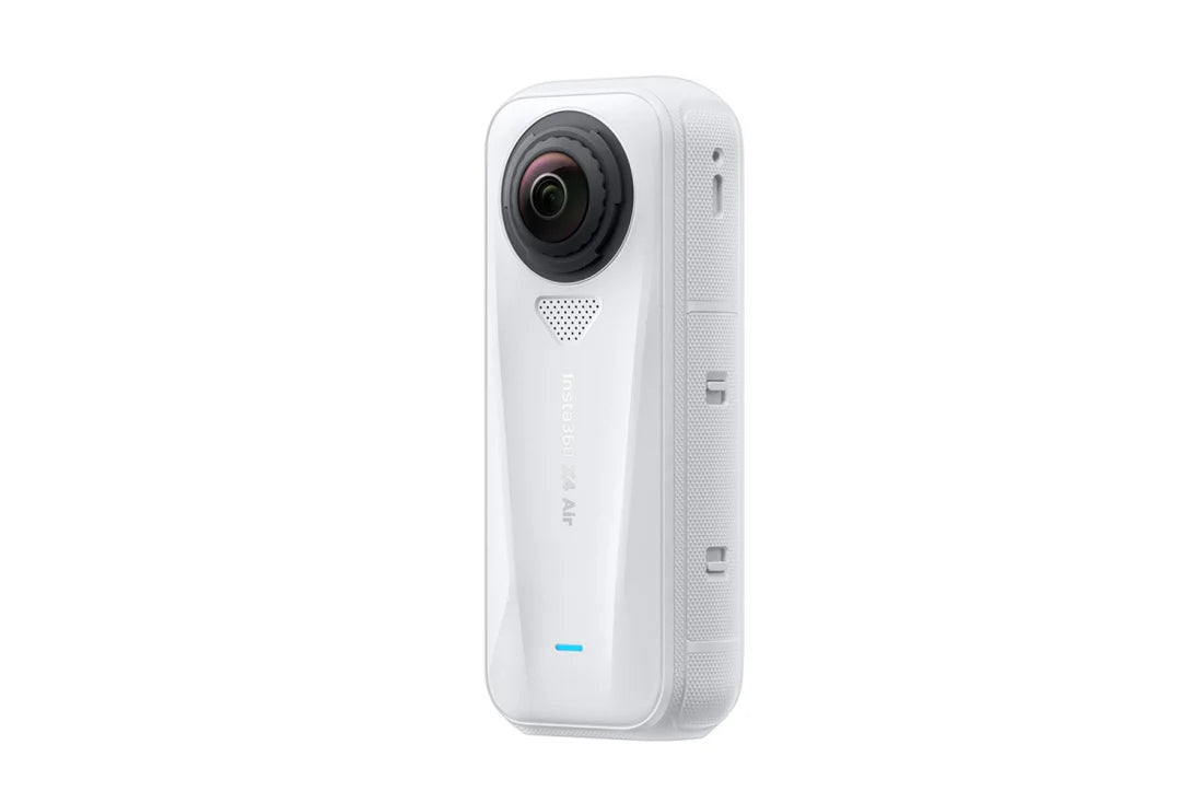 Insta360 X4 Air Starter Bundle / Arctic White