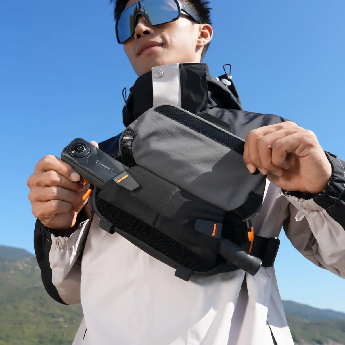 Insta360 Everyday Crossbody Bag (Trail Gray)